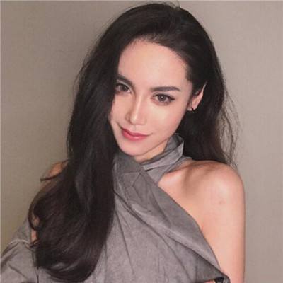 英雄纪元僵尸世界大战下载最新版
